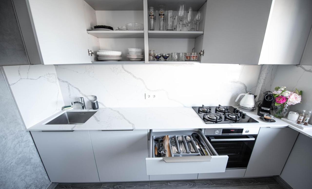 E.D. Luxury Apartaments โชเล ภายนอก รูปภาพ
