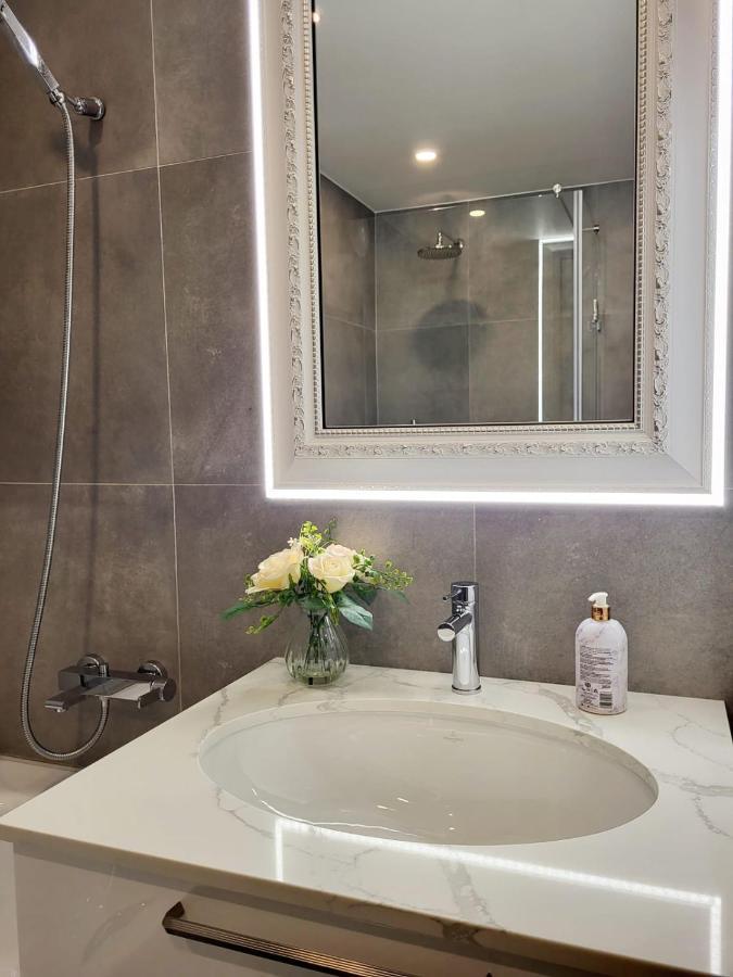 E.D. Luxury Apartaments โชเล ภายนอก รูปภาพ